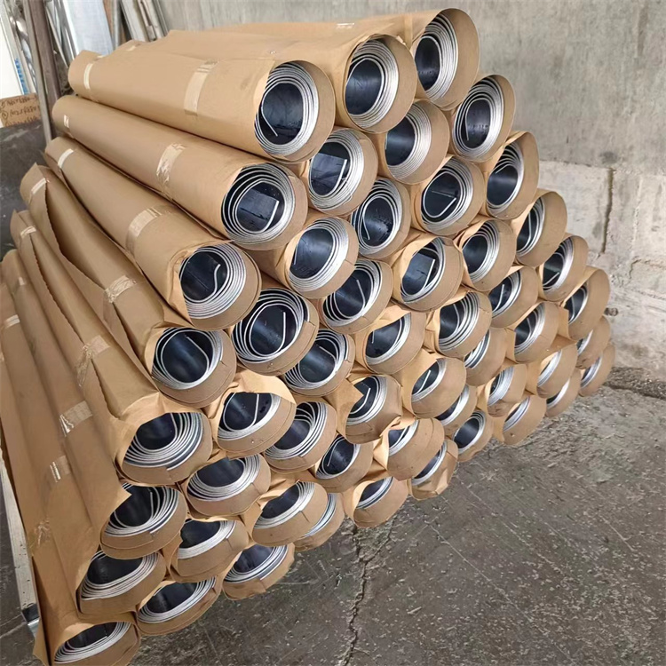 鹰潭铅板的建筑应用：优点与限制