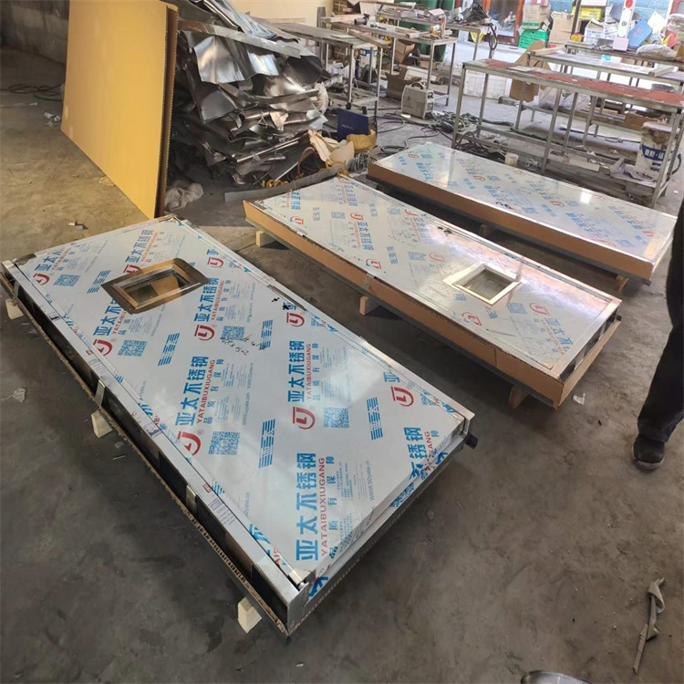 鹰潭铅门的优点及应用场景