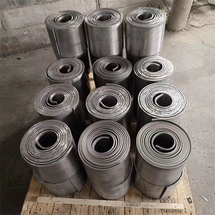 鹰潭挑选铅板需要考虑哪些方面